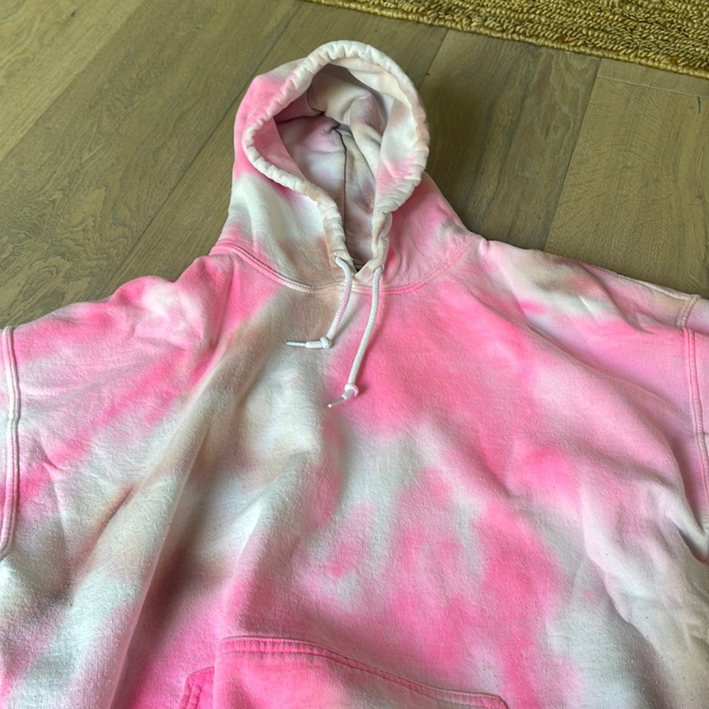 lf tie dye sweatshirt